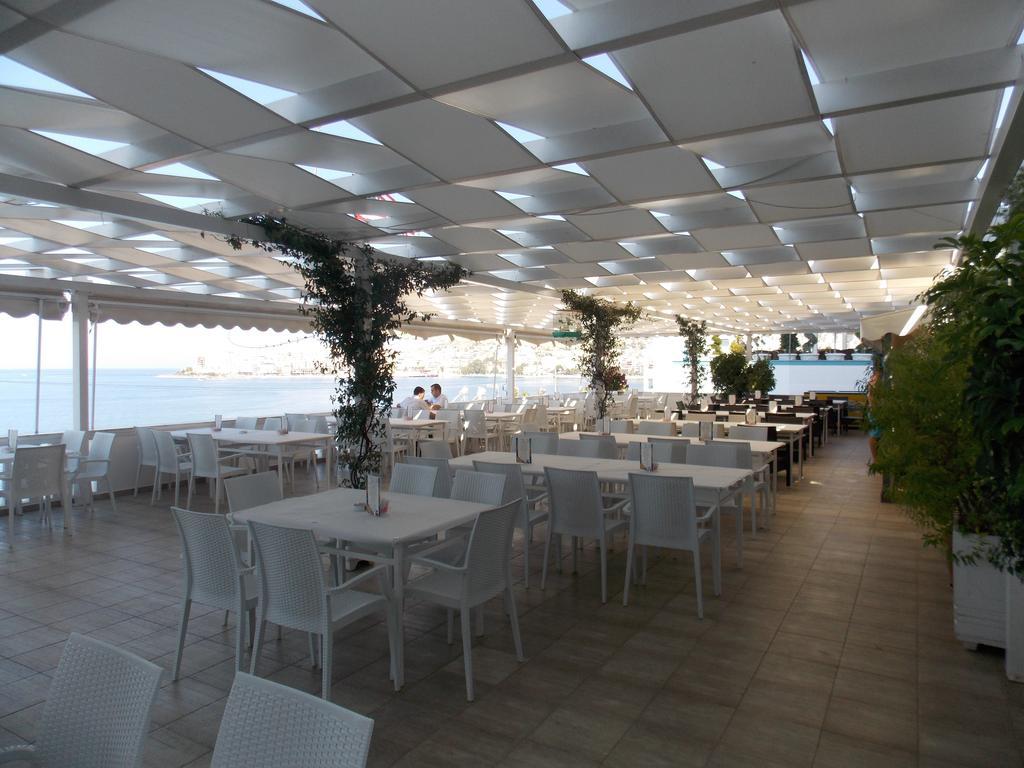 Hotel Erdano Sarande Luaran gambar